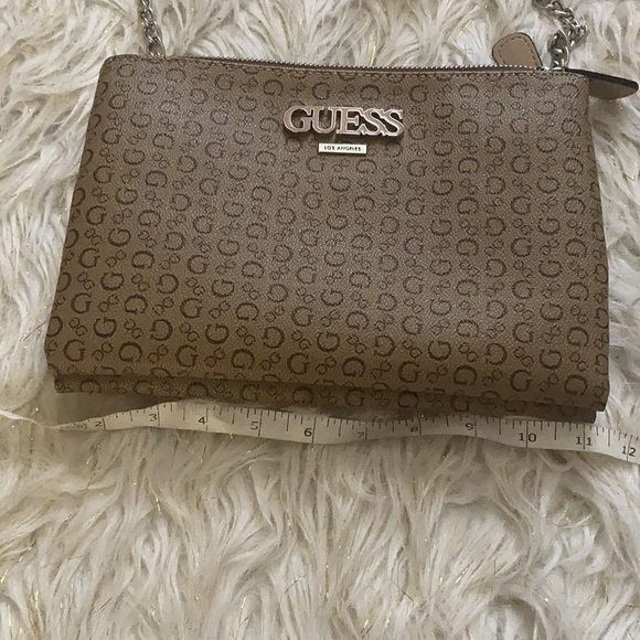 Guess crossbody - Picture 8 of 10